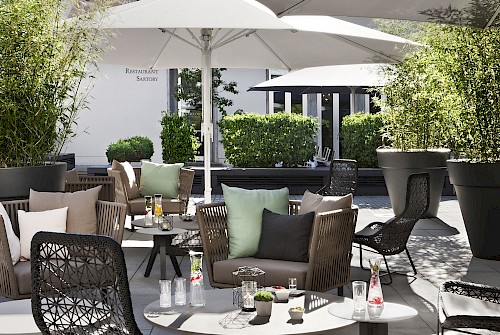 Hotel Maximilian's - lounge terrace