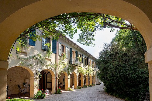 Villa Luppis